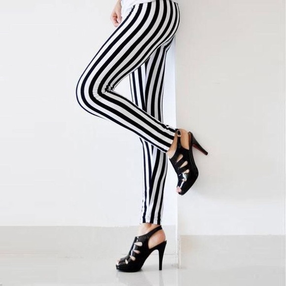 Pants - BEVERLY HILLS Two Tone Striped Leggings